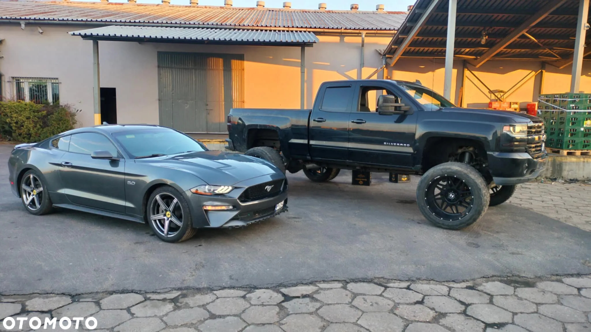 Chevrolet Silverado - 14