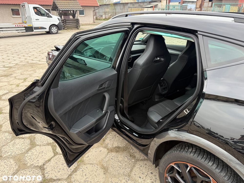 Cupra Formentor 1.4 e-Hybrid DSG Tribe Edition - 13