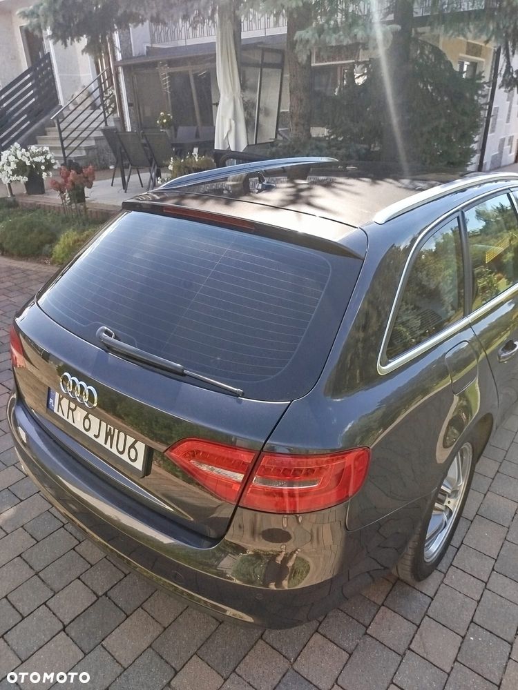 Audi A4 Avant 2.0 TDI Limited Edition - 4