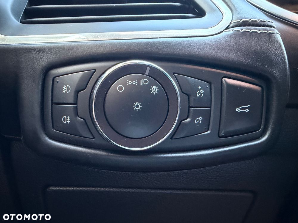 Ford S-Max - 19