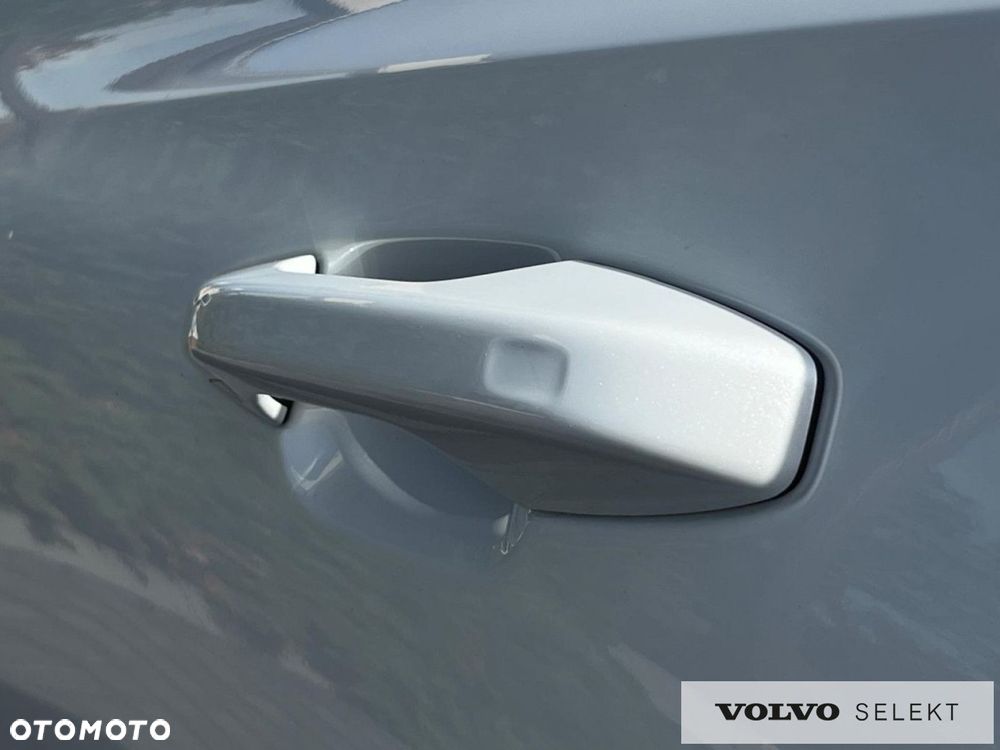 Volvo V60 Cross Country - 38
