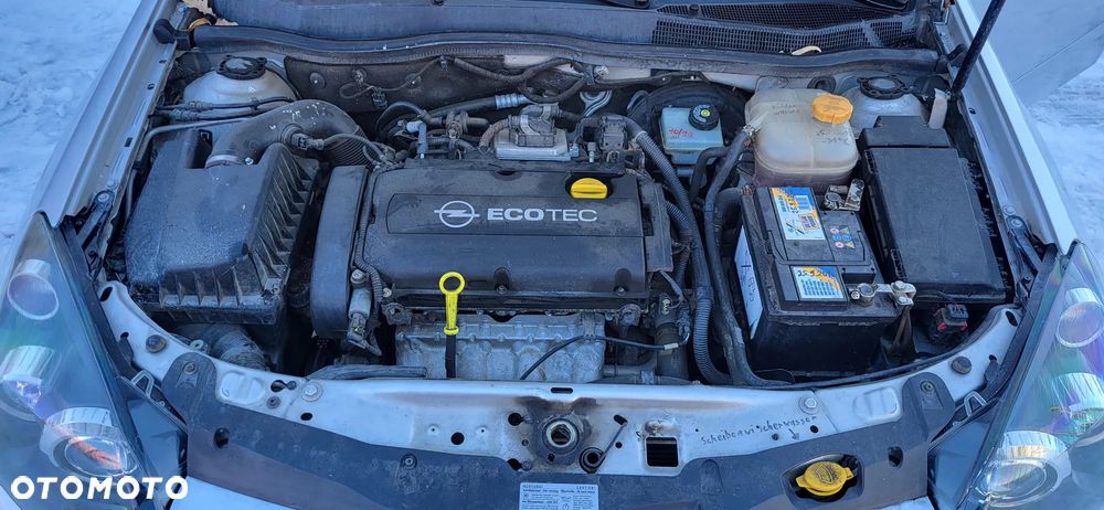 Opel Astra 1.8 Innovation - 23