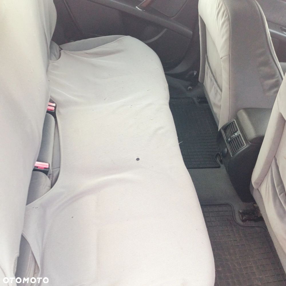 Peugeot 407 2.0 HDI Intense - 4