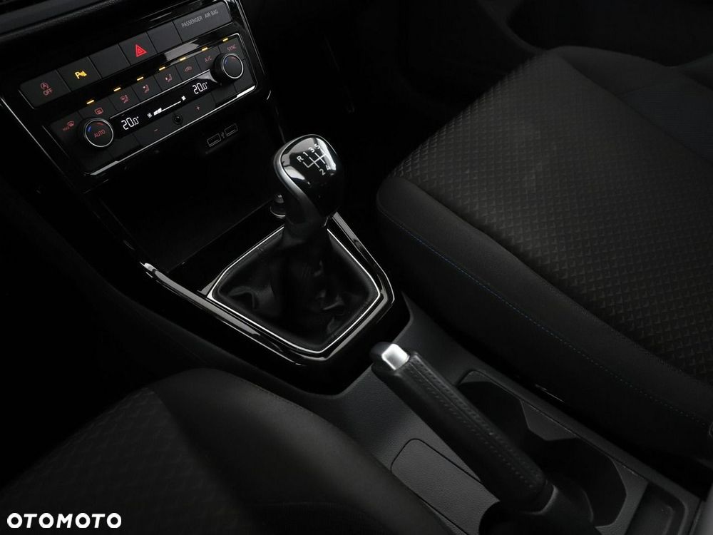 Volkswagen T-Cross 1.0 TSI OPF Life - 30