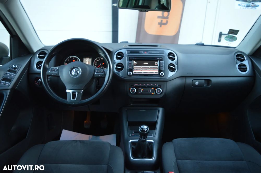 Volkswagen Tiguan 2.0 TDI DPF 4Motion BlueMotion Technology Sport & Style - 36