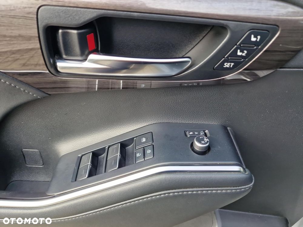 Toyota Highlander - 12