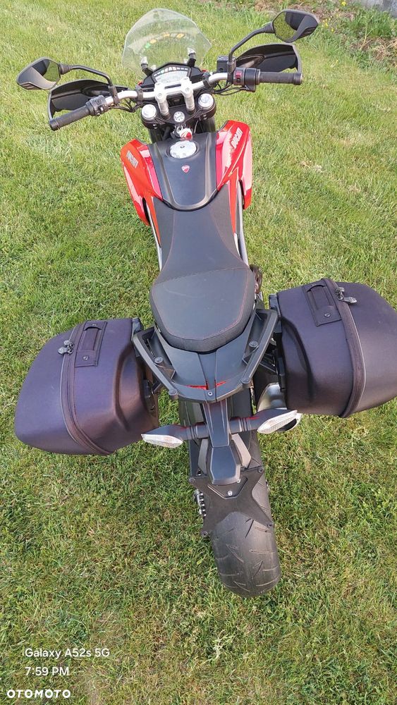 Ducati Hypermotard - 13