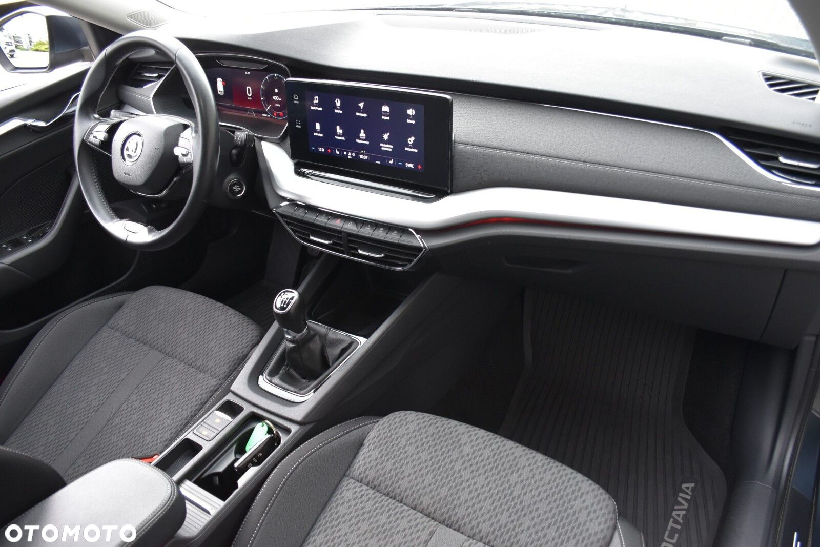 Skoda Octavia 1.5 TSI ACT Style - 11