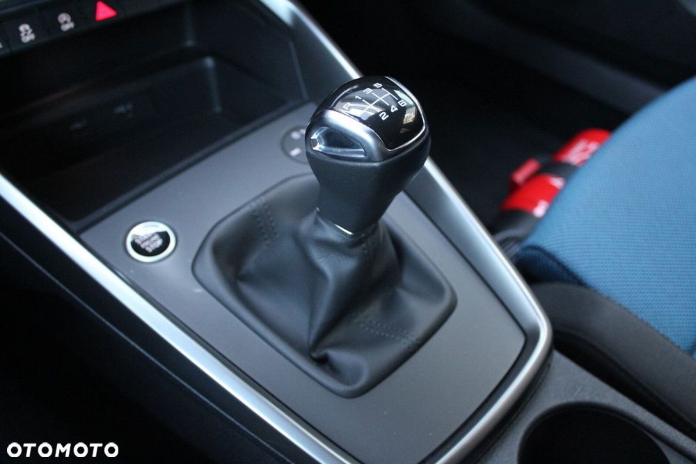 Audi A3 Sportback 30 TFSI - 20