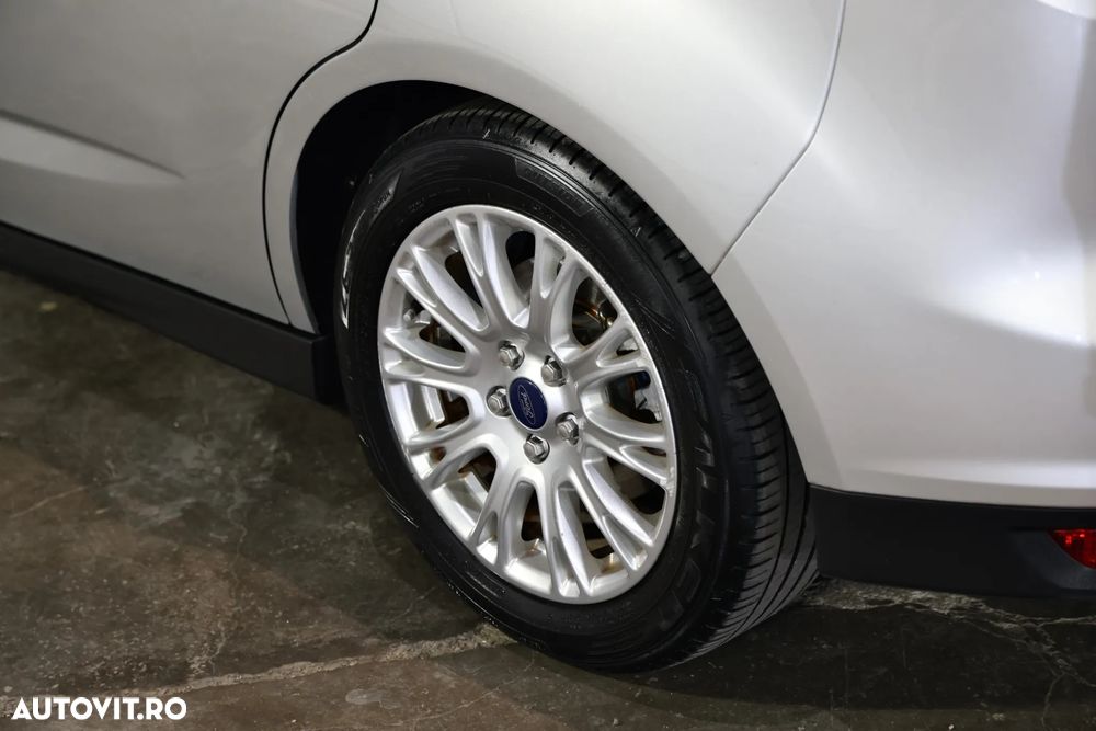 Ford C-Max 2.0 TDCi Trend - 35