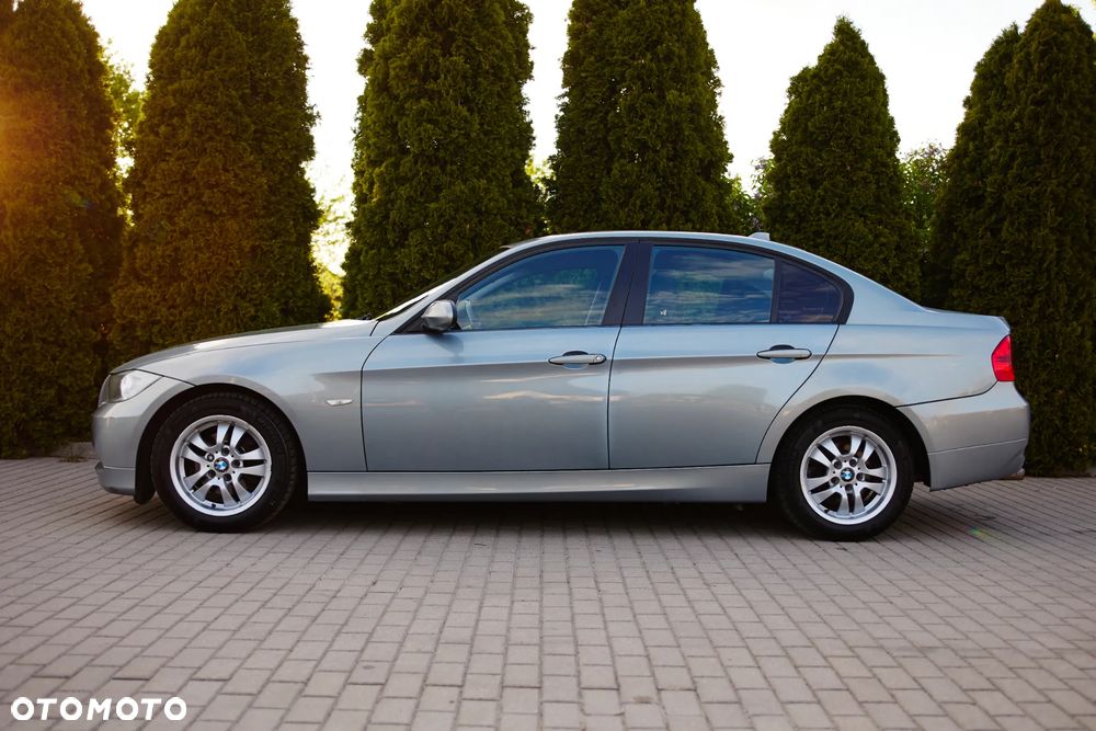 BMW Seria 3 318d DPF - 2