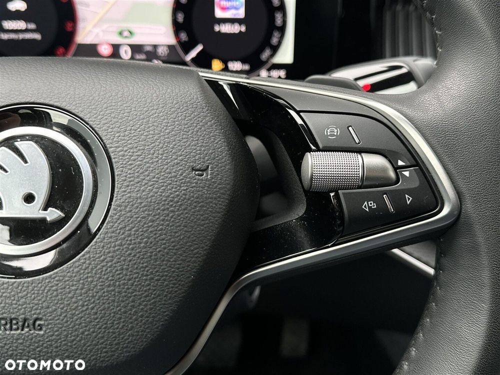 Skoda Superb 2.0 TDI SCR 4x4 Selection DSG - 21