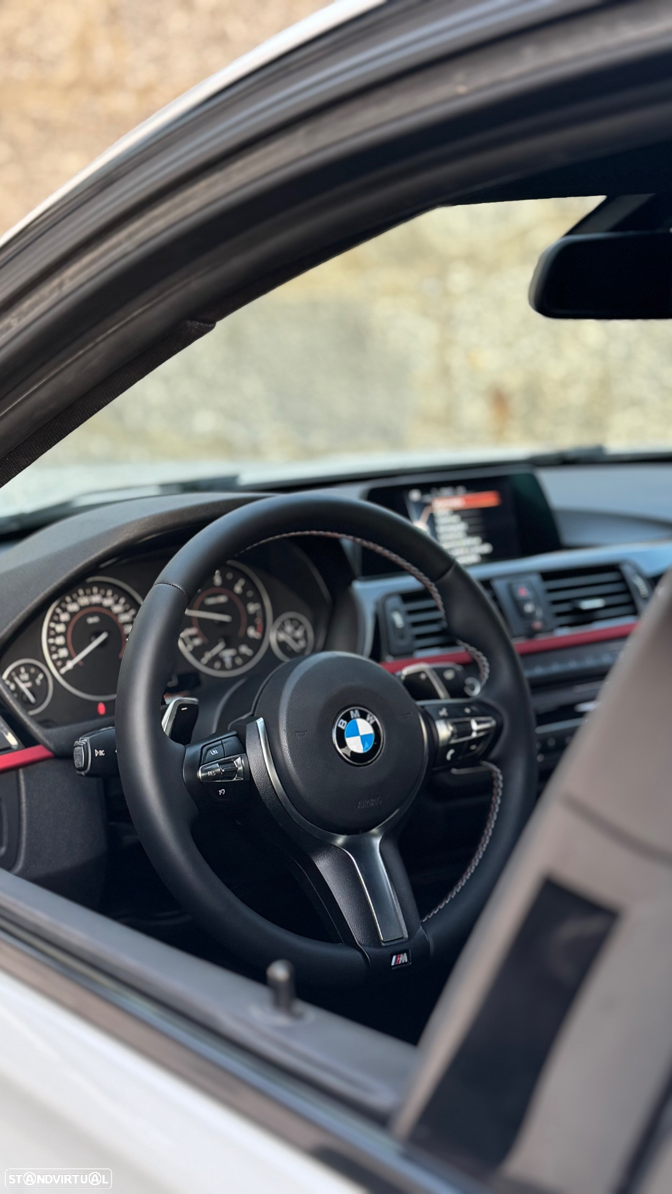 BMW 320 - 16