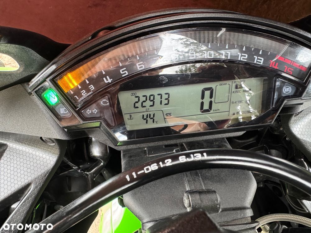 Kawasaki Ninja - 16