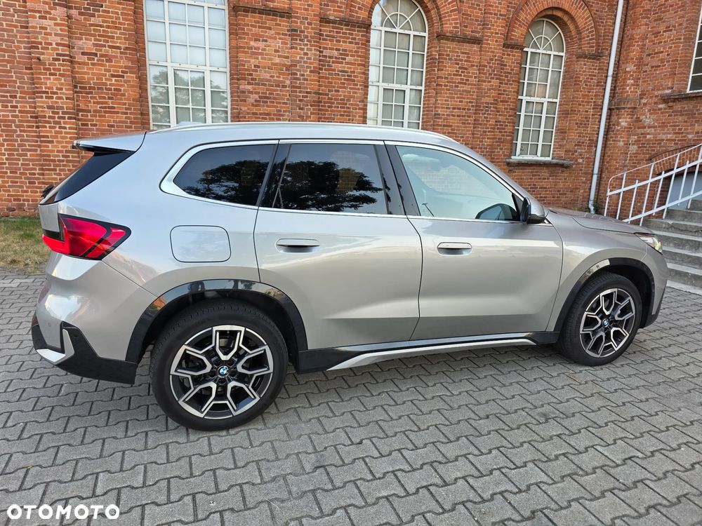 BMW X1 - 24