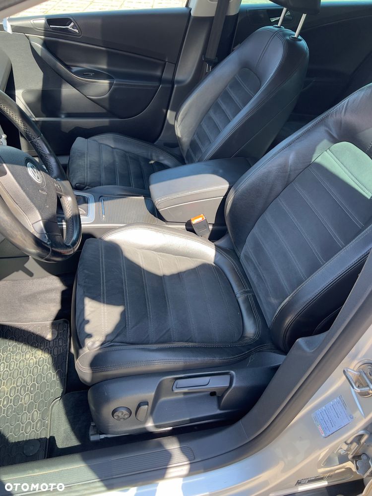 Volkswagen Passat 2.0 TDI DPF Comfortline - 12