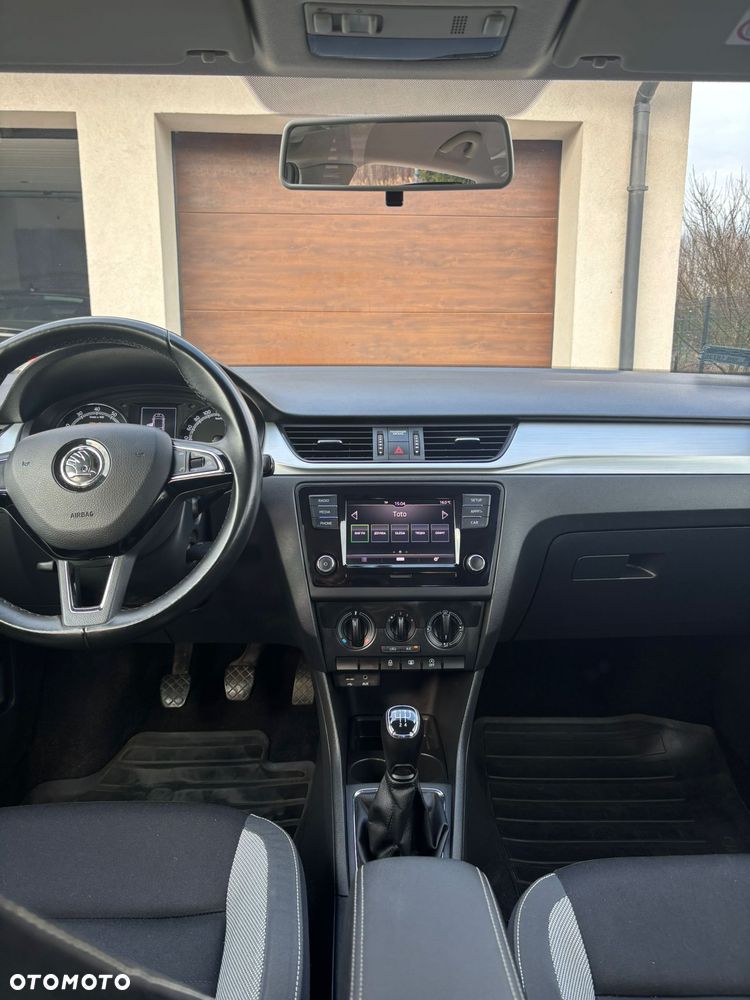 Skoda RAPID Spb 1.0 TSI Drive - 10