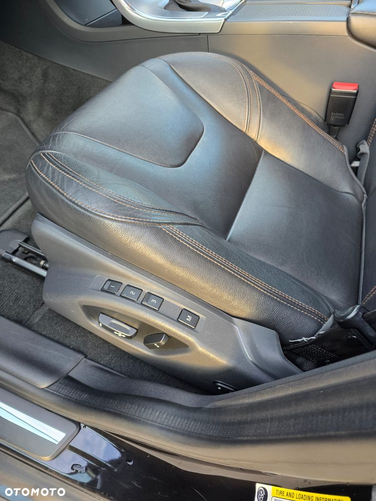 Volvo XC 60 T5 Geartronic Momentum - 14