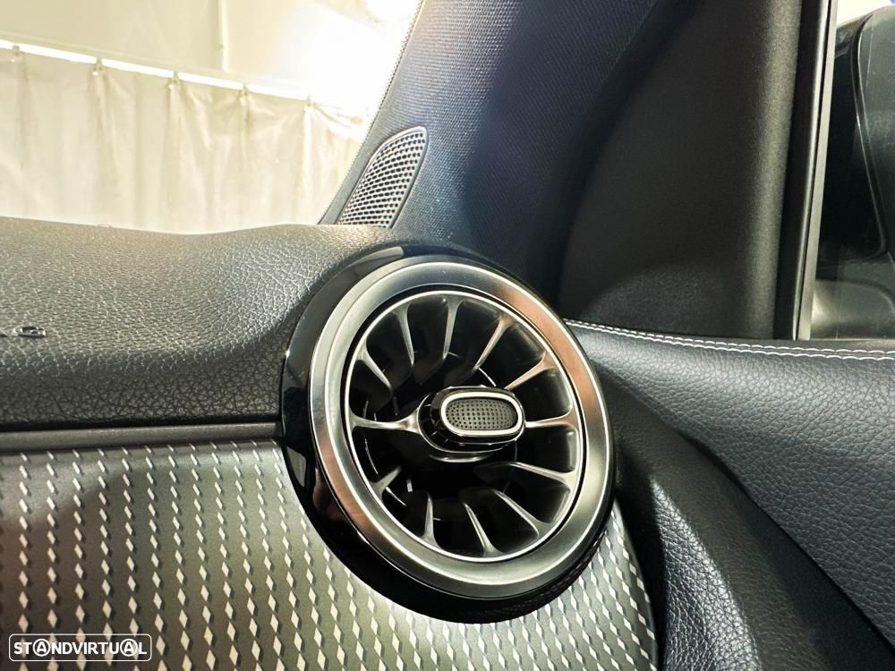 Mercedes-Benz EQA 300 4Matic Progressive - 43