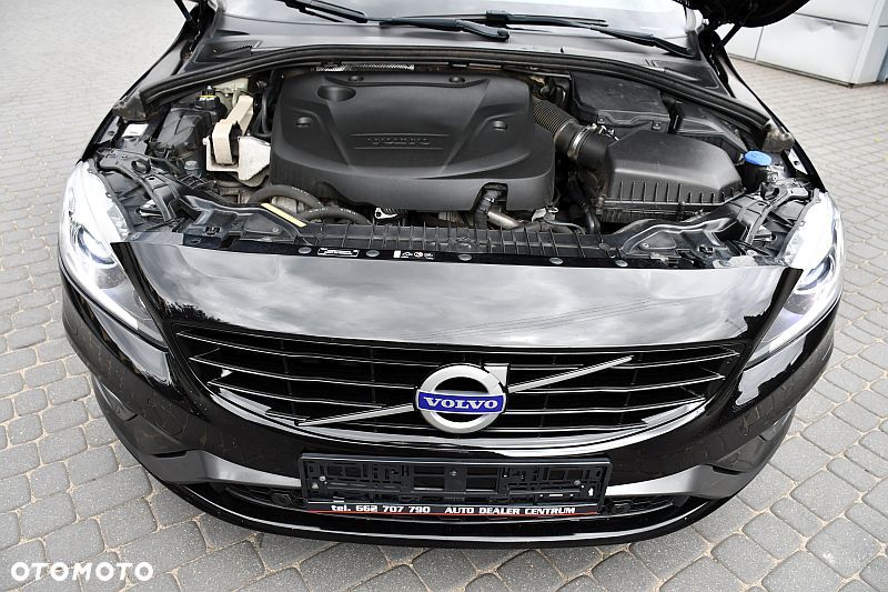 Volvo V60 D4 Geartronic RDesign - 39