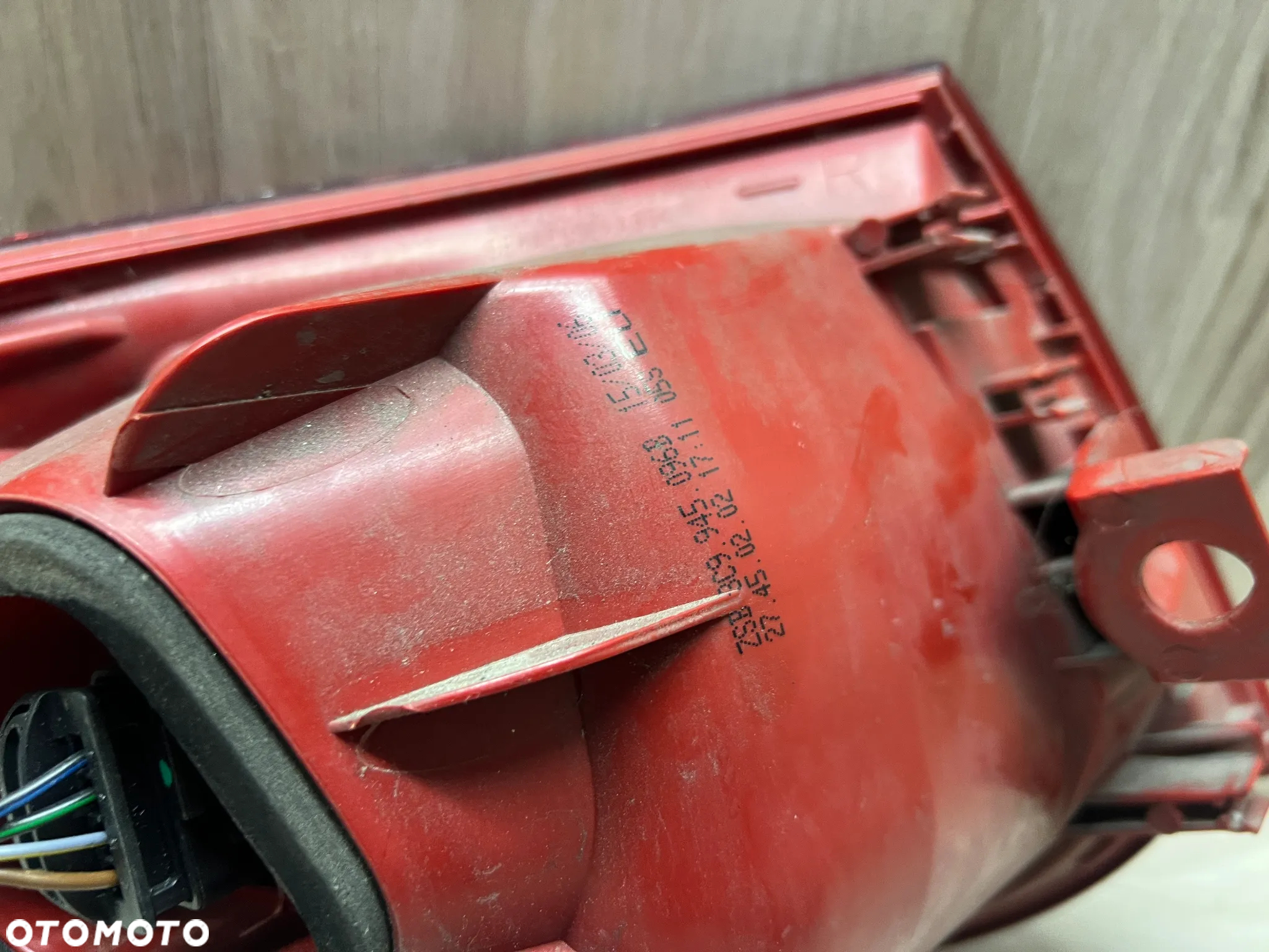 LAMPA TYLNA PRAWA VW PASSAT B6 KOMBI - 4