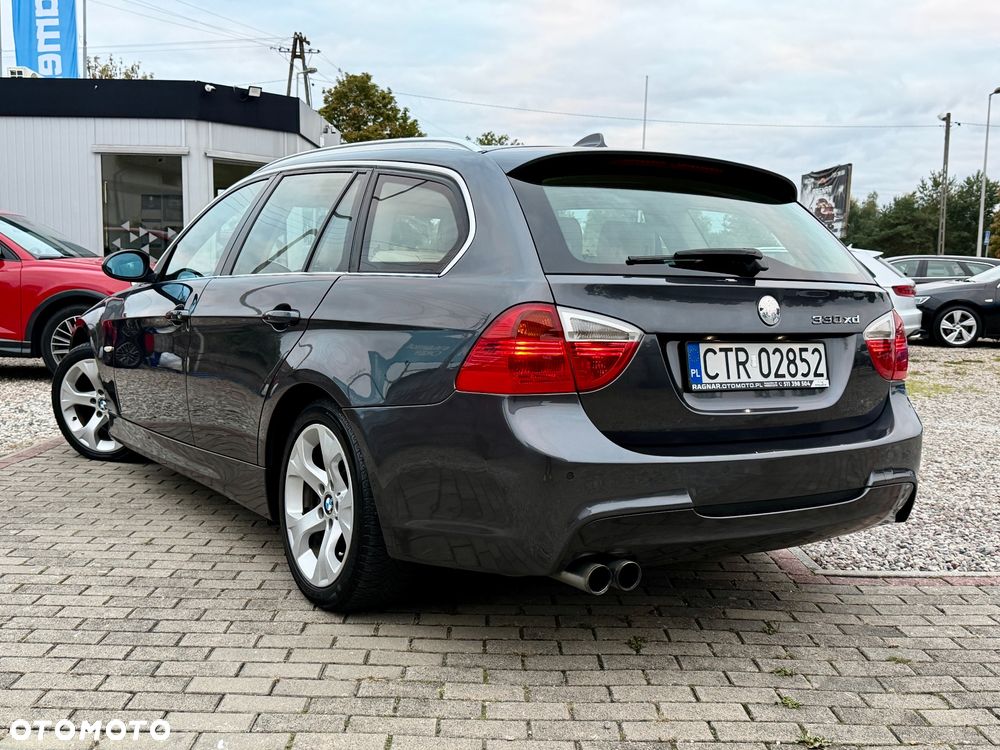 BMW Seria 3 330xd DPF Touring - 6