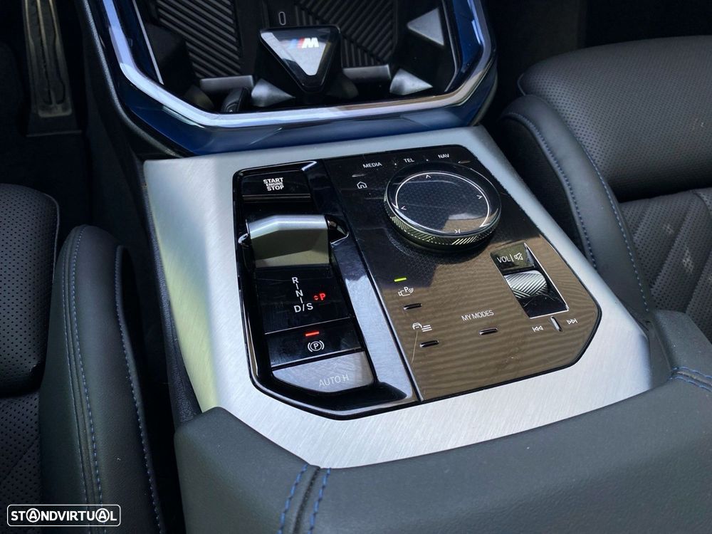 BMW X3 20 d xDrive Pack M Desportivo - 13