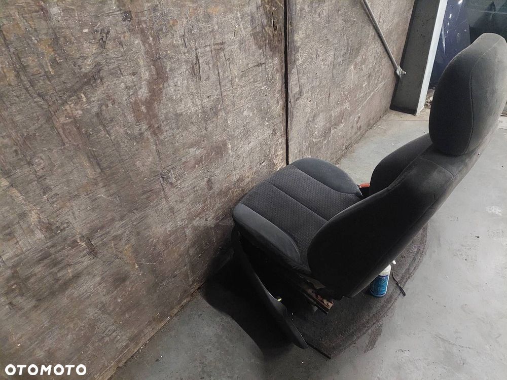 FOTEL LEWY PRZÓD CHRYSLER  PACIFICA I - 5