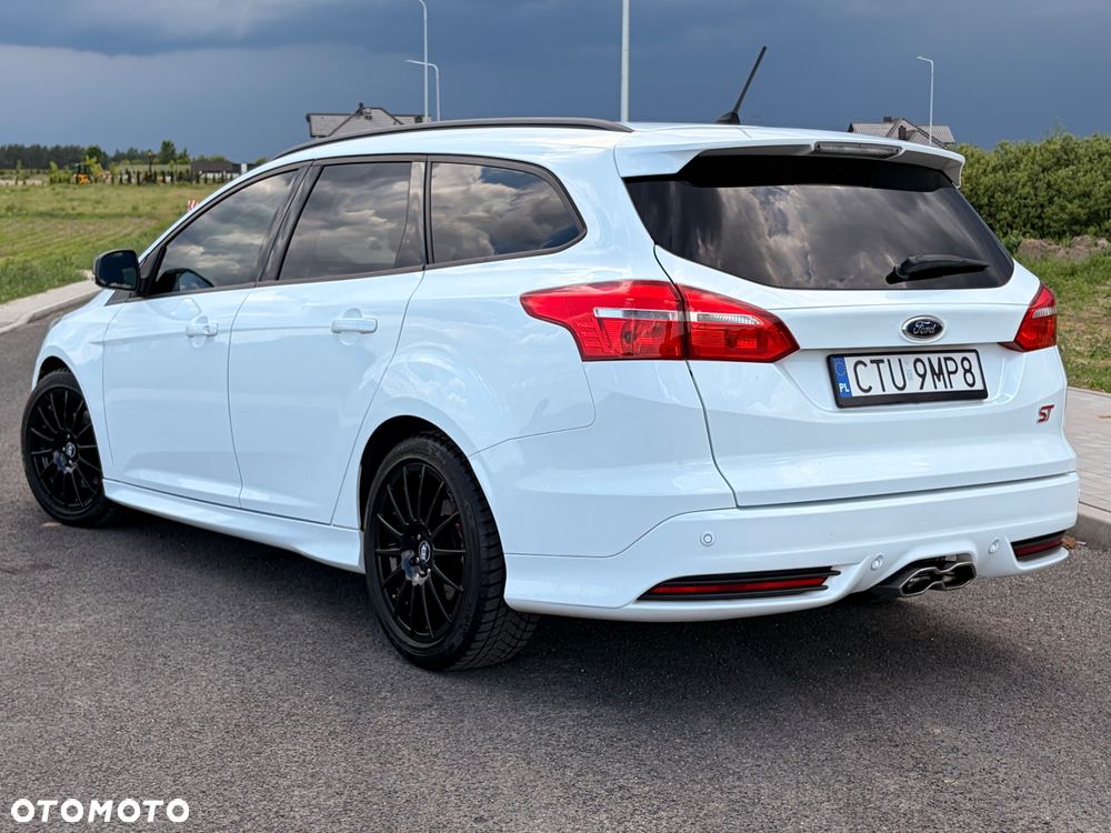 Ford Focus - 3
