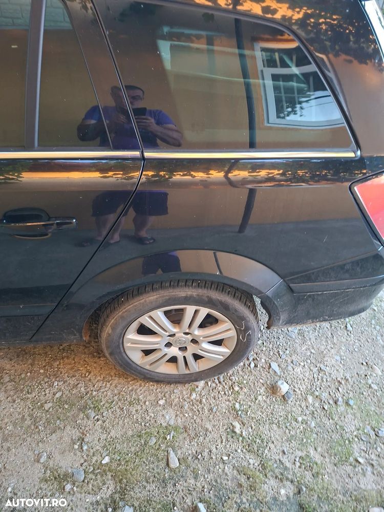 Opel Astra - 4