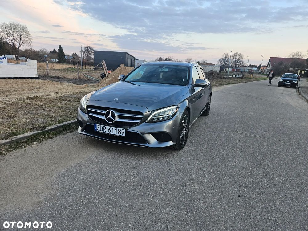 Mercedes-Benz Klasa C 180 d - 5