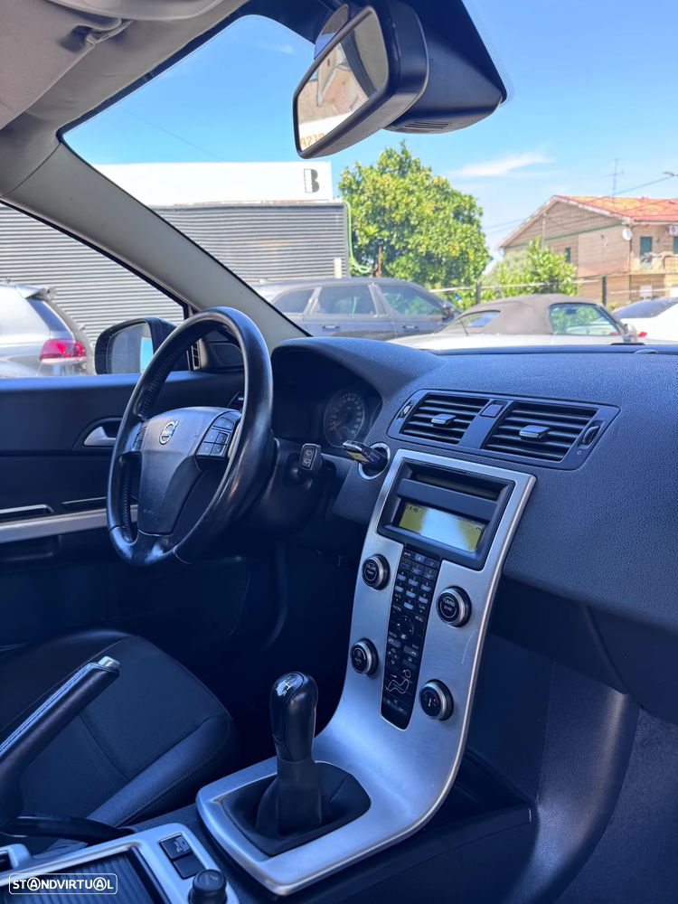 Volvo C30 1.6 D - 11