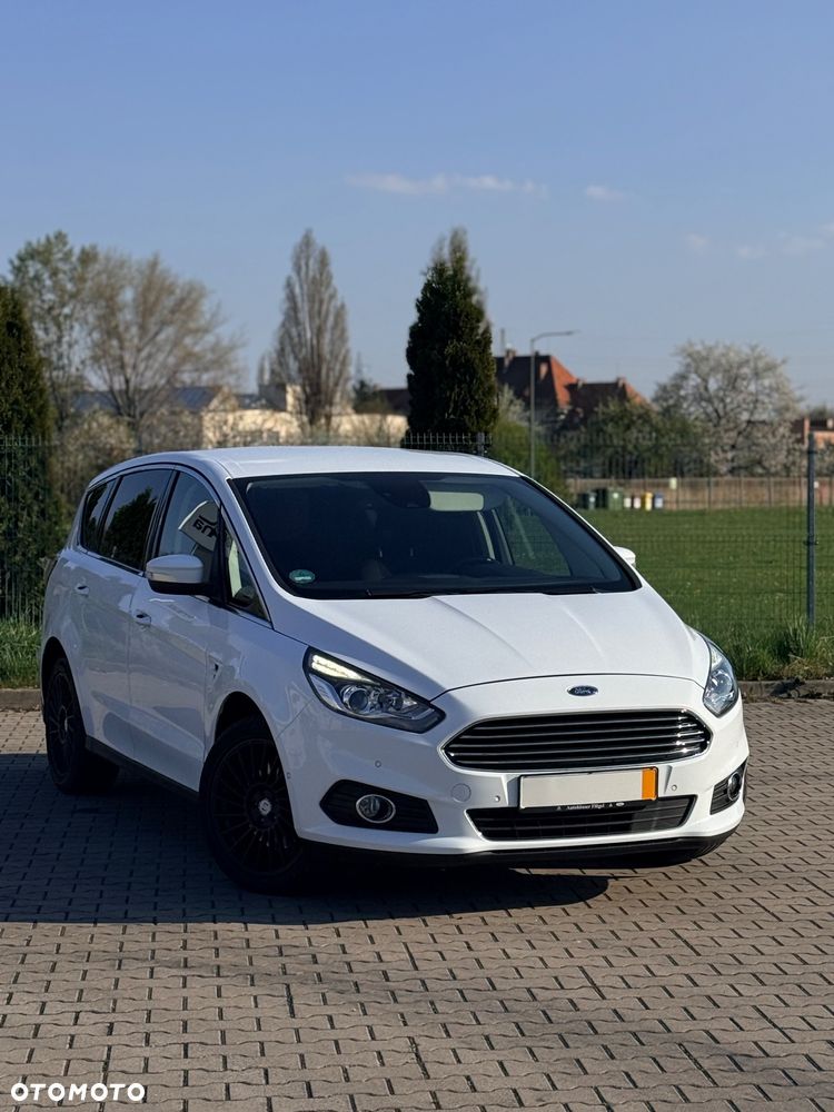 Ford S-Max 2.0 EcoBlue Titanium - 3
