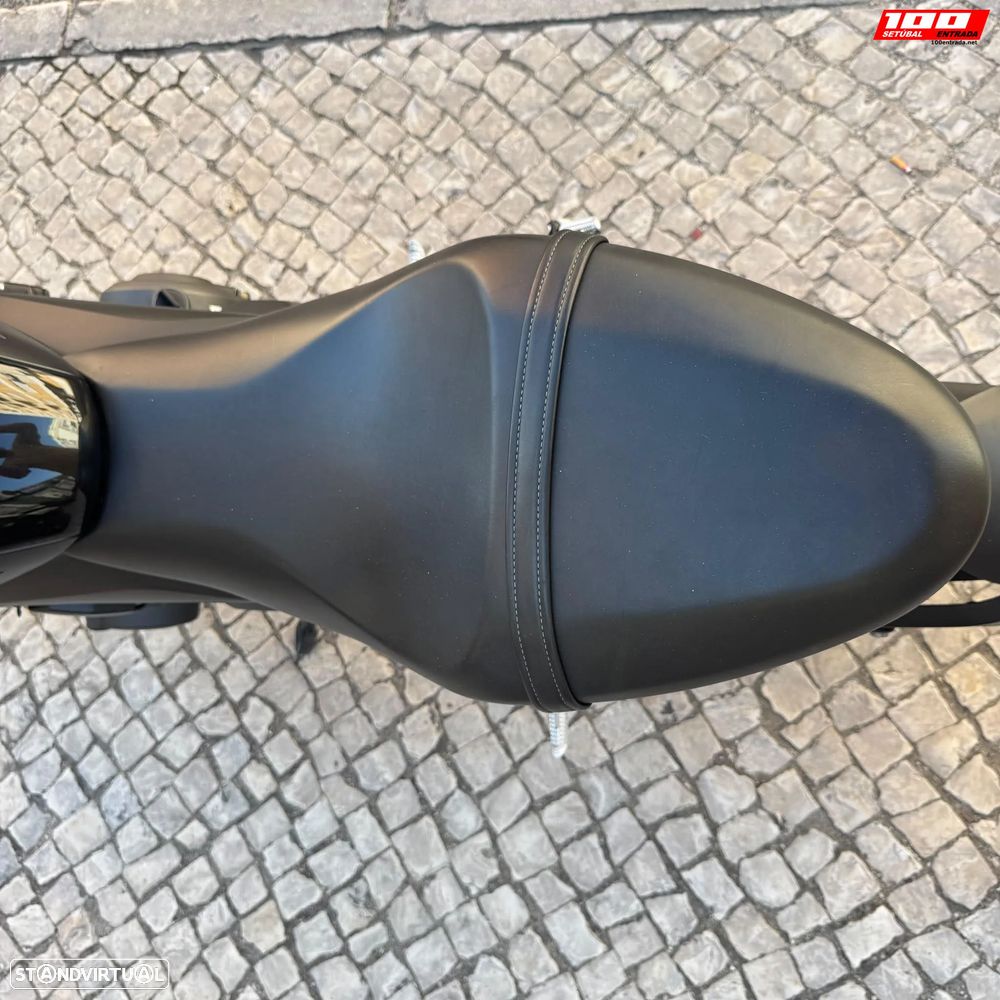 Triumph Trident 660 - 22