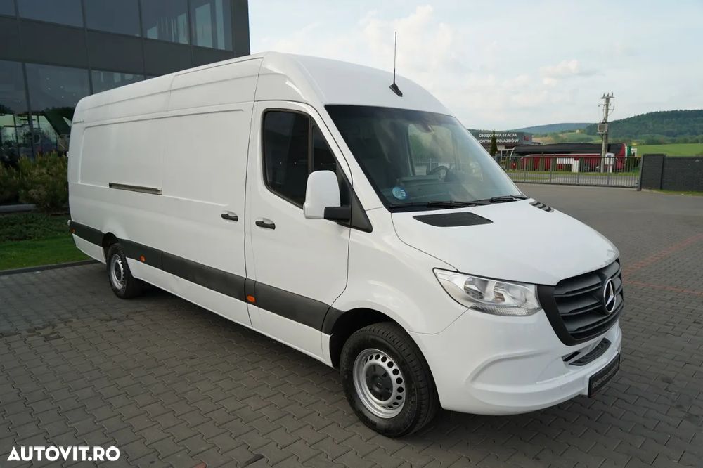 Mercedes-Benz SPRINTER 315 CDI / NEGRU / MANUALĂ / CAMERĂ / 2023 - 4