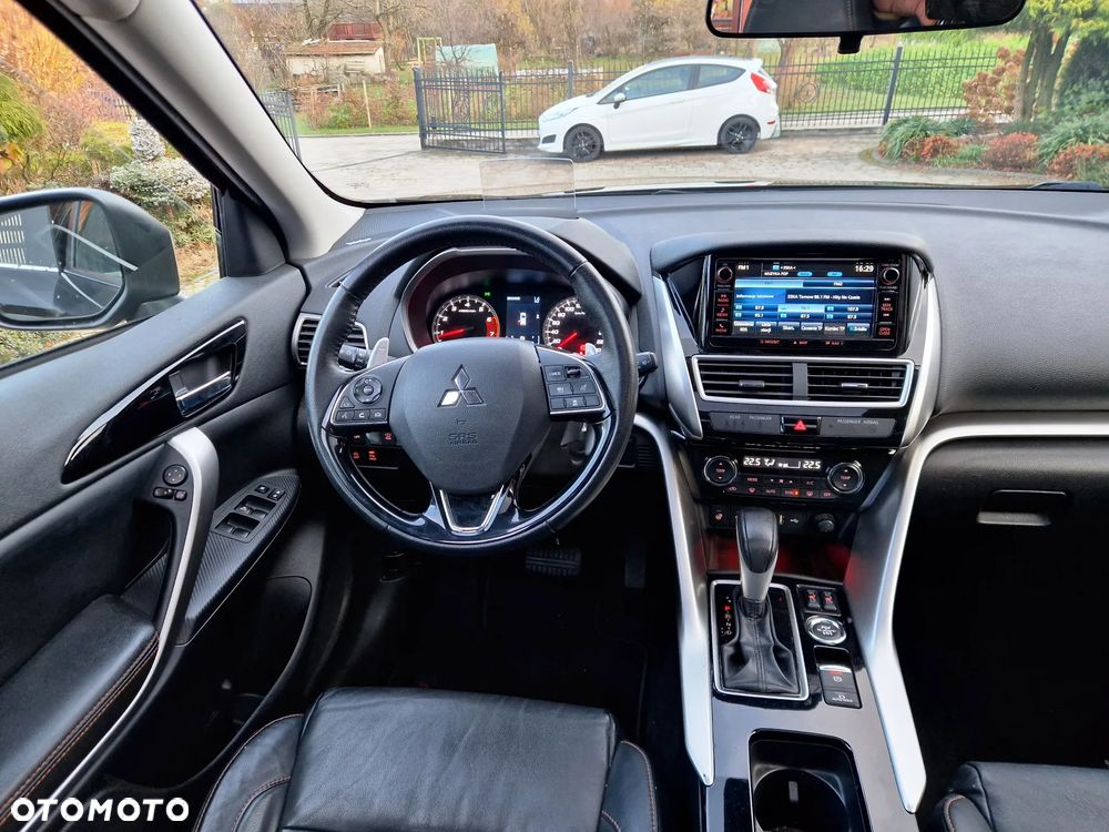 Mitsubishi Eclipse Cross 1.5 T-MIVEC CVT 4WD Spirit+ - 25