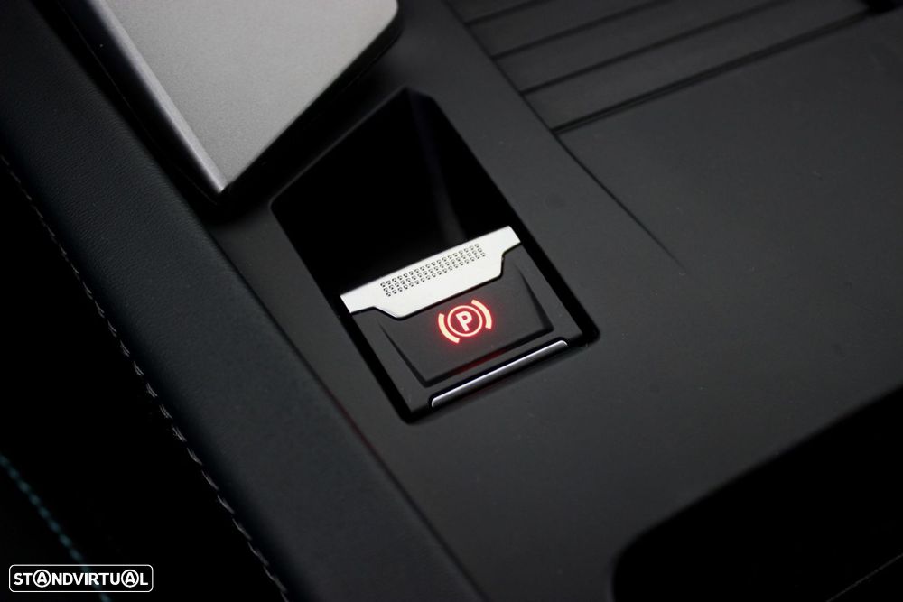 Peugeot 308 SW 1.2 PureTech Allure Pack EAT8 - 26