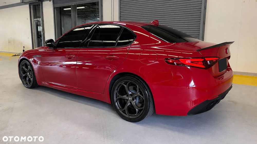 Alfa Romeo Giulia - 3