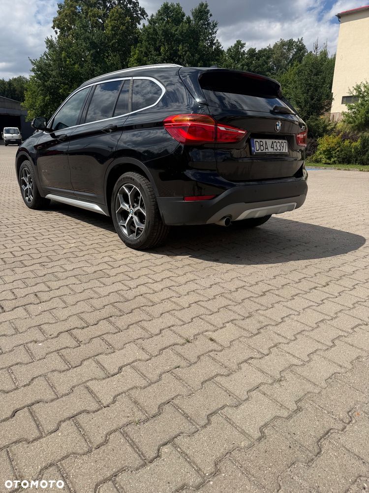 BMW X1 sDrive18d - 4