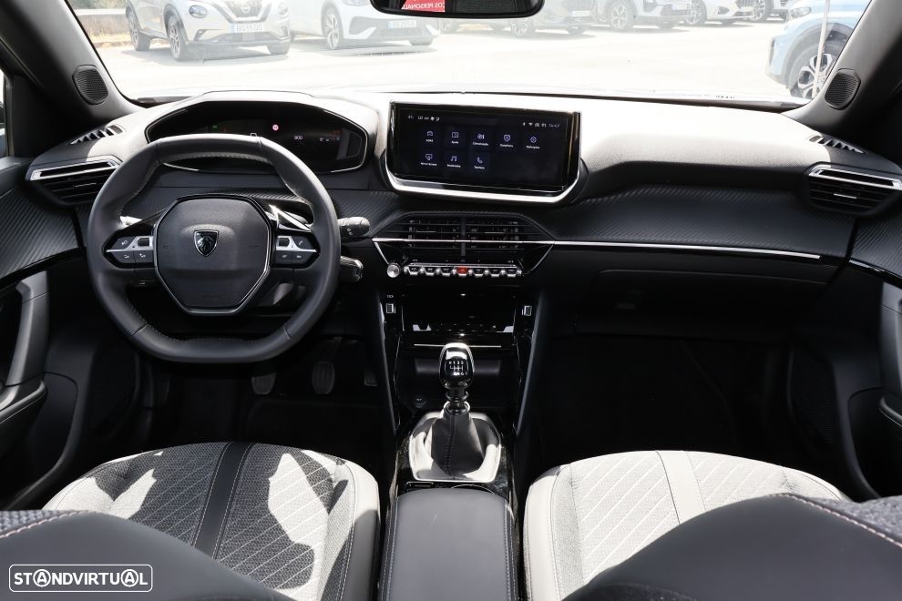 Peugeot 2008 1.2 Allure - 9