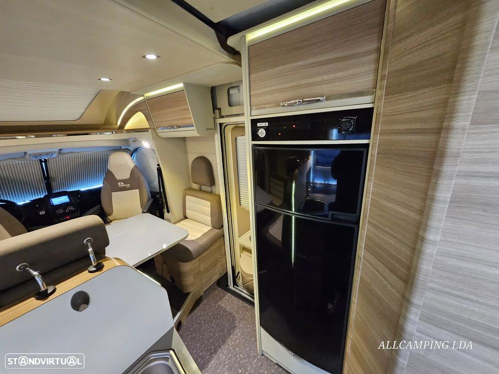 Adria Matrix M670SBC 50 YEARS 5 LUGARES DE LIVRETE CAMA CENTRAL + BASCULANTE - 53