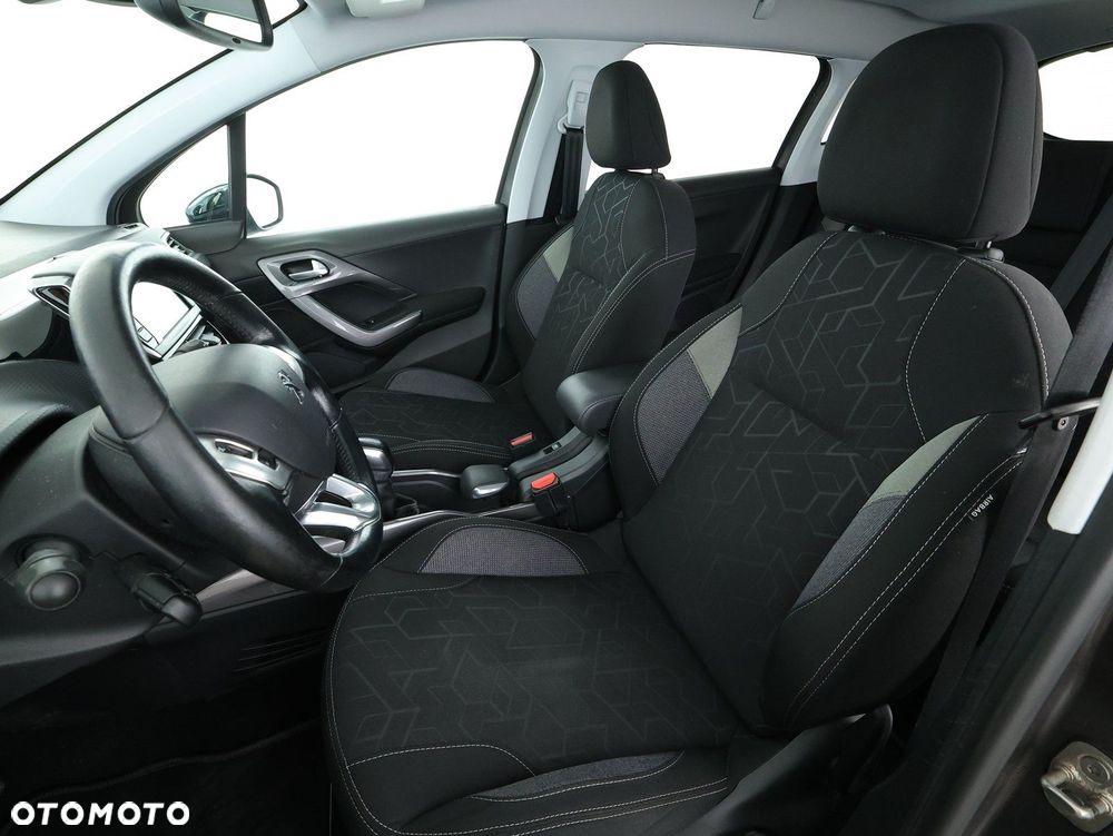 Peugeot 2008 - 17