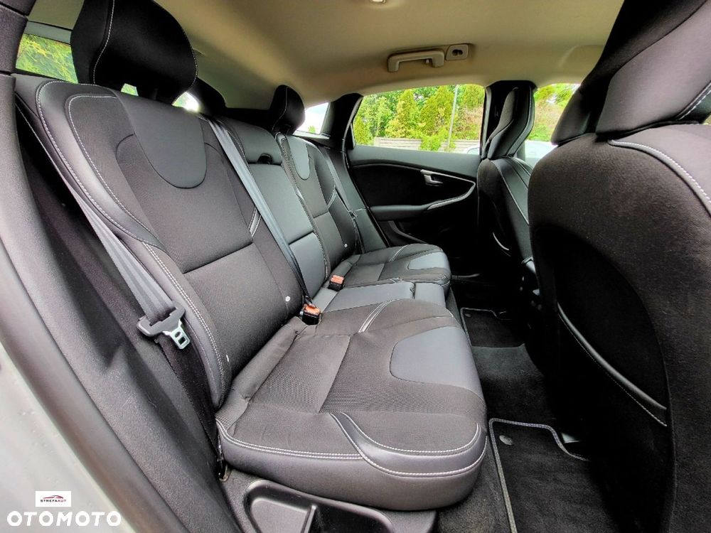 Volvo V40 - 8
