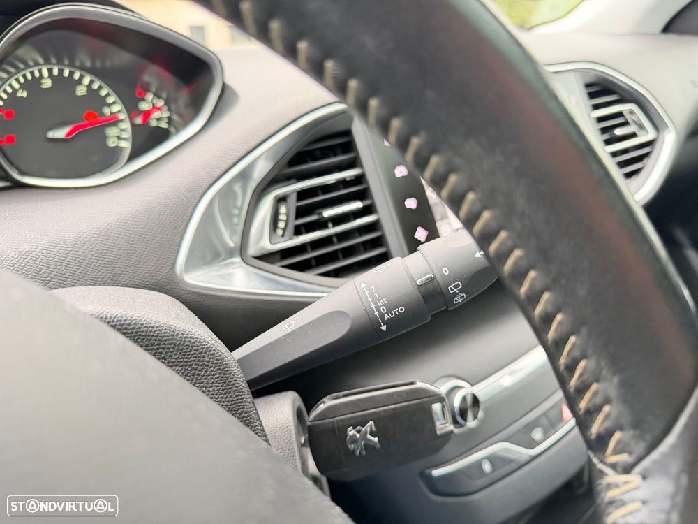 Peugeot 308 SW 1.6 BlueHDi Allure EAT6 - 16