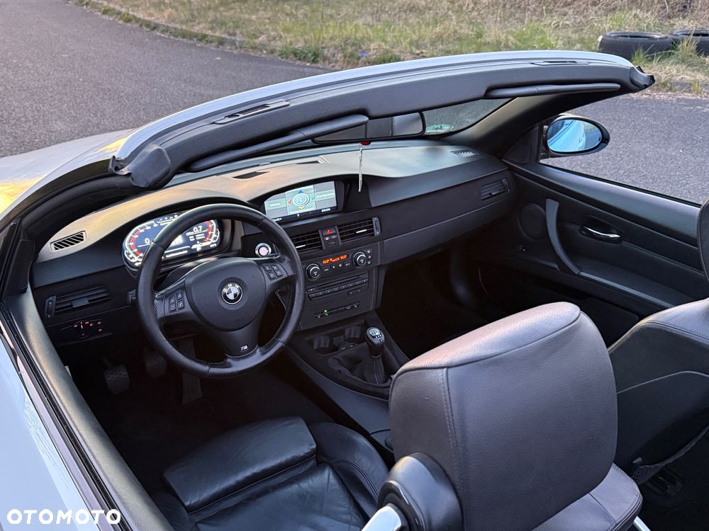 BMW Seria 3 320i - 13