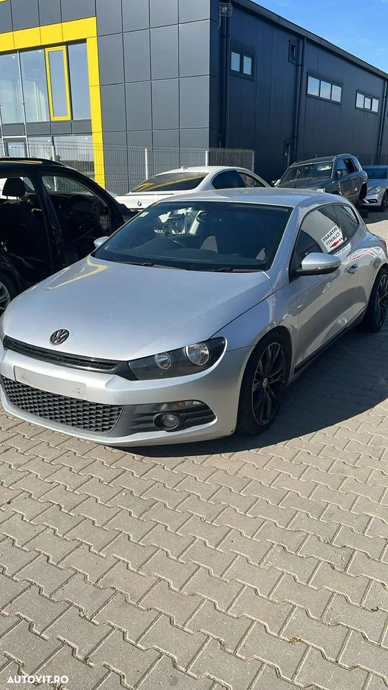 Dezmembram Volkswagen Scirocco 2.0 TDI DSG an fabr. 2010 - 2