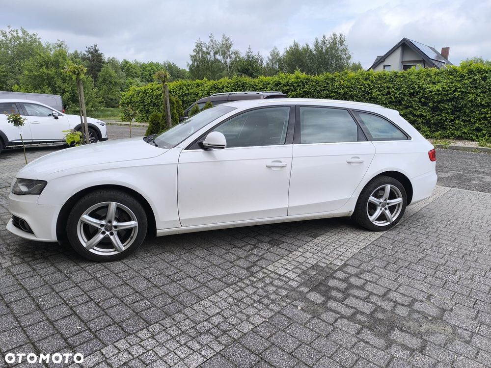 Audi A4 Avant 2.0 TDI DPF Ambiente - 3