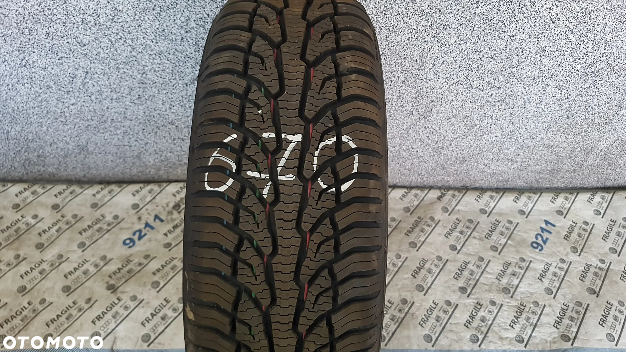 UNIROYAL ALLSEASON EXPERT 2  195/60R15  195/60/15 - 2
