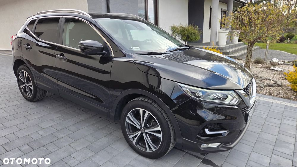 Nissan Qashqai 1.5 dCi N-Connecta - 11