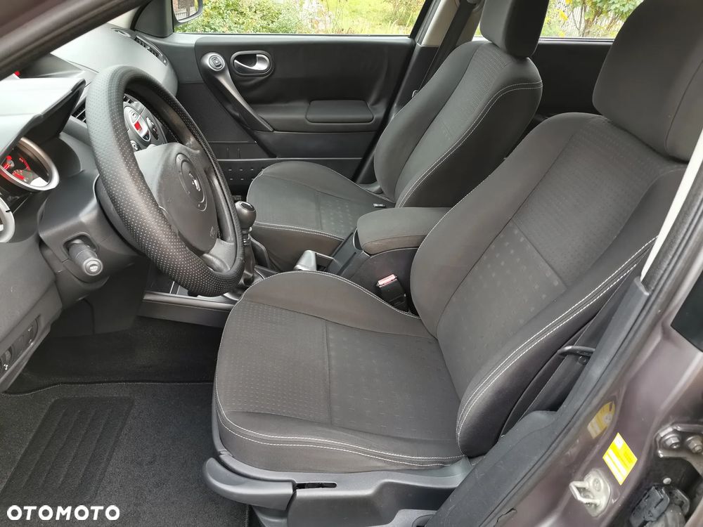 Renault Megane 1.5 dCi Avantage - 13